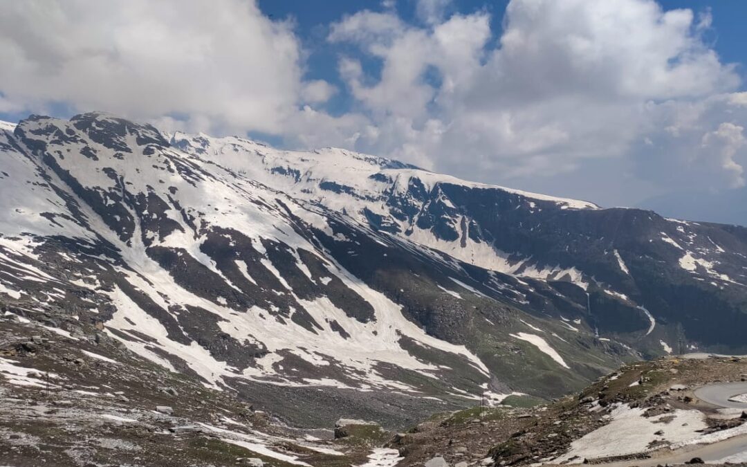 Hemis National Park, Jammu & Kashmir: A Himalayan Wildlife Haven Introduction